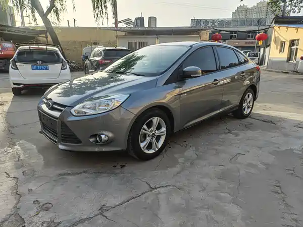 Ford Focus 2012