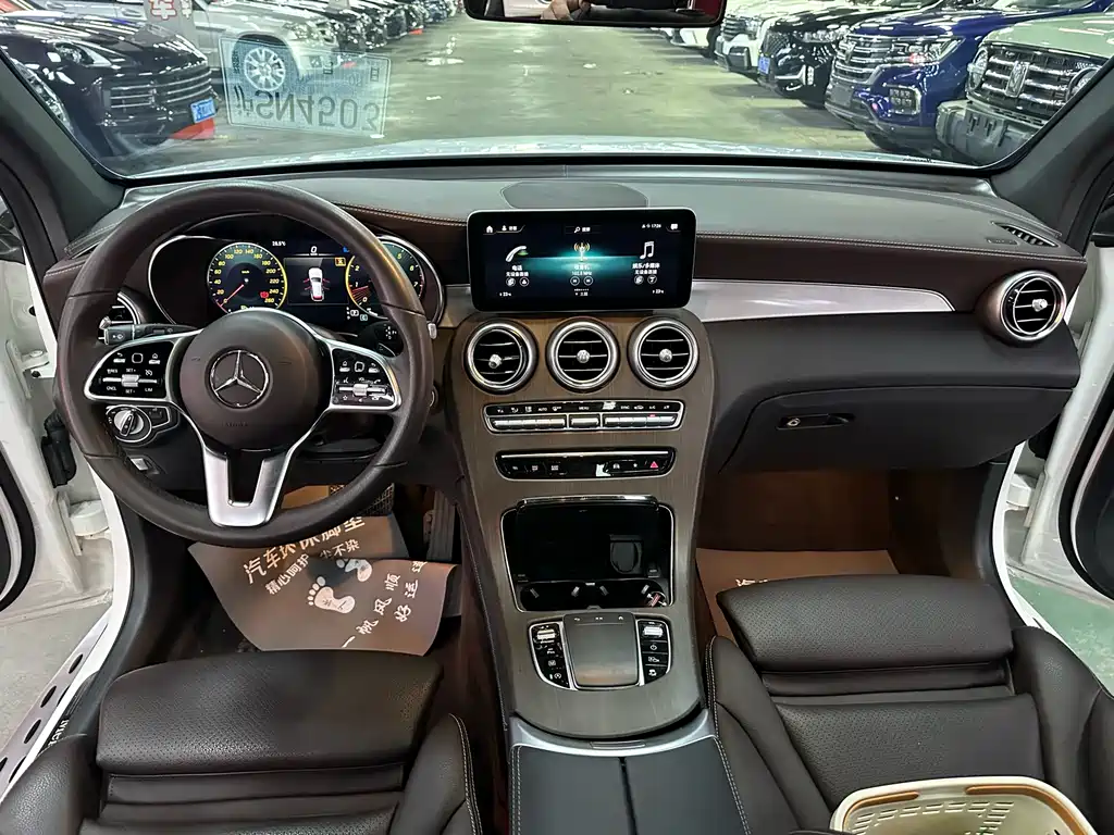 Mercedes-Benz GLC 2021 — фото 12