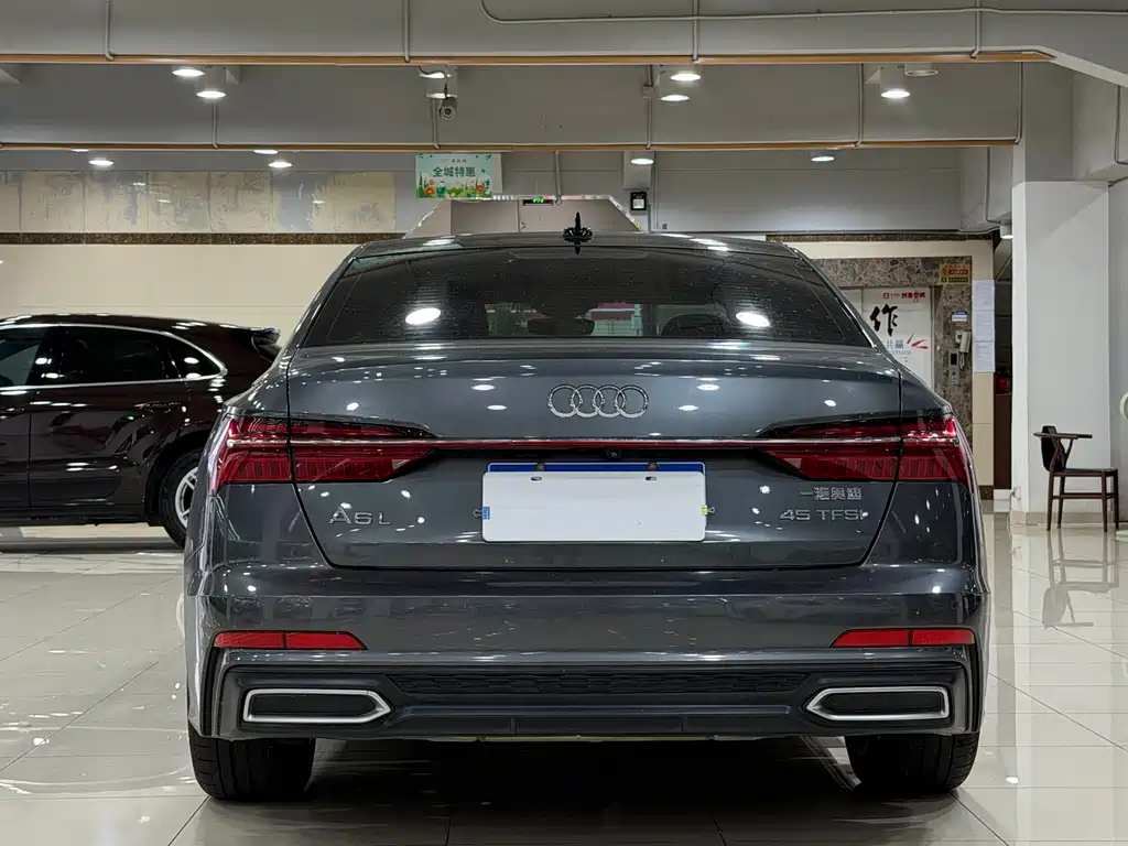 Audi A6L 2021