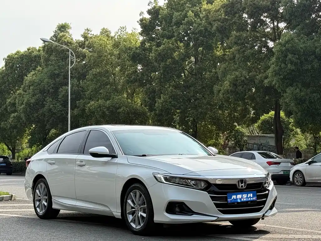 Honda Accord 2023 — фото 3