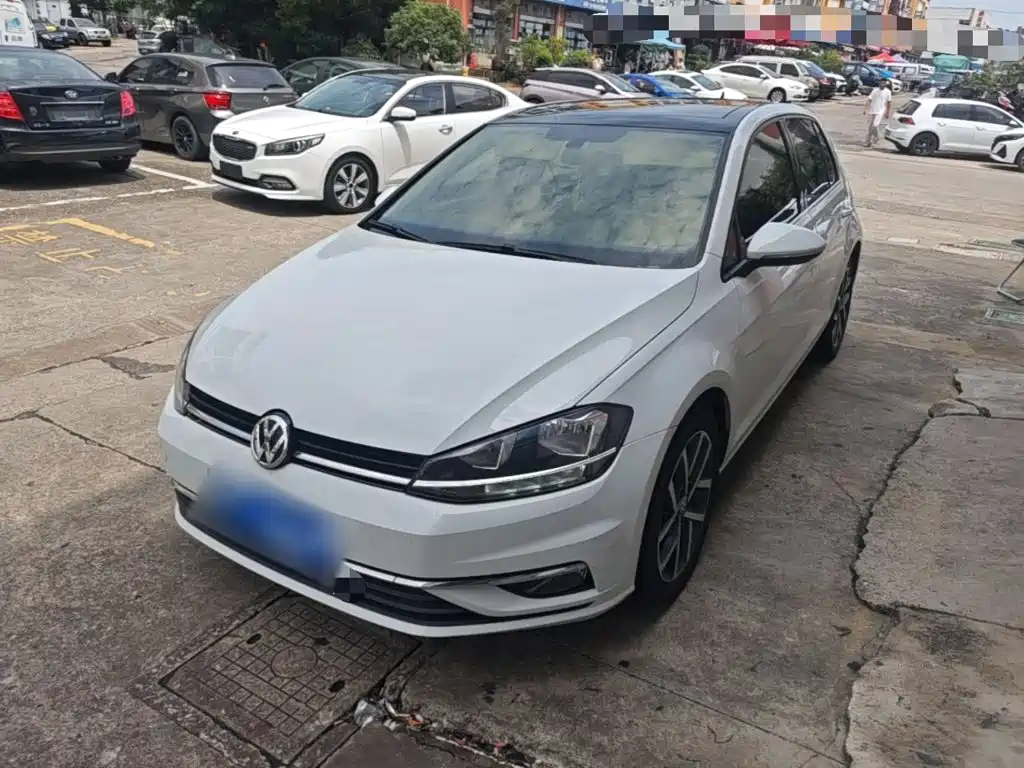Volkswagen Golf 2020