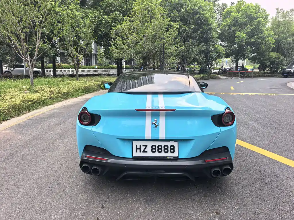 Ferrari Portofino 2019 — фото 17