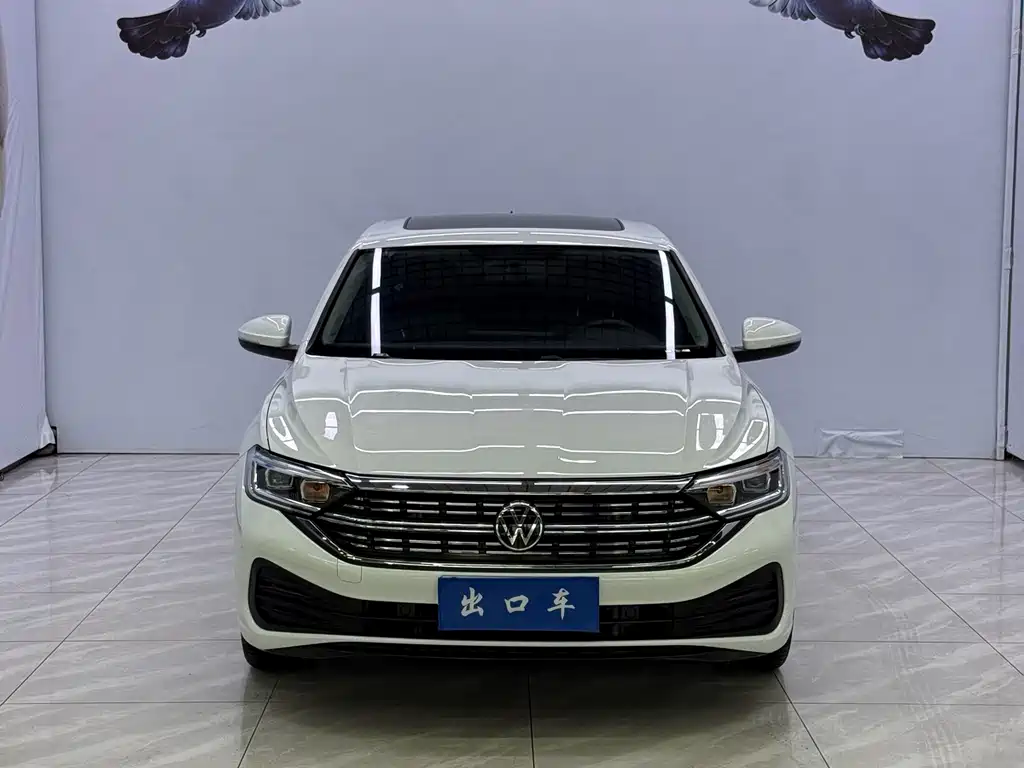 Volkswagen Sagitar 2022
