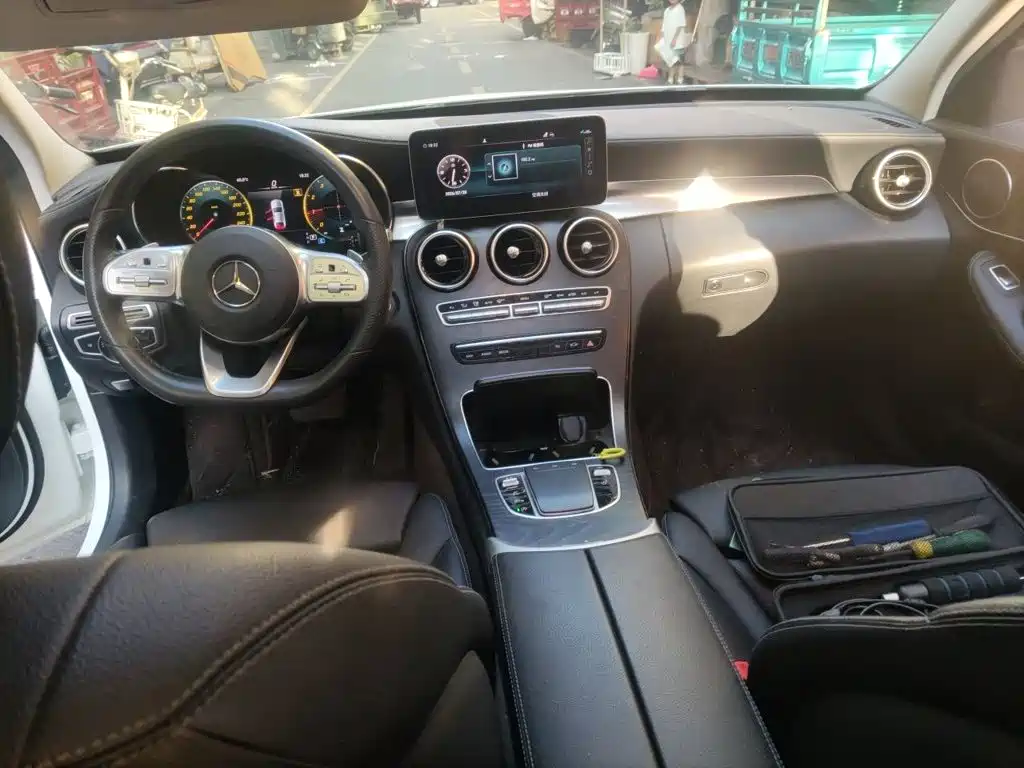 Mercedes-Benz C-Class 2020 — фото 10