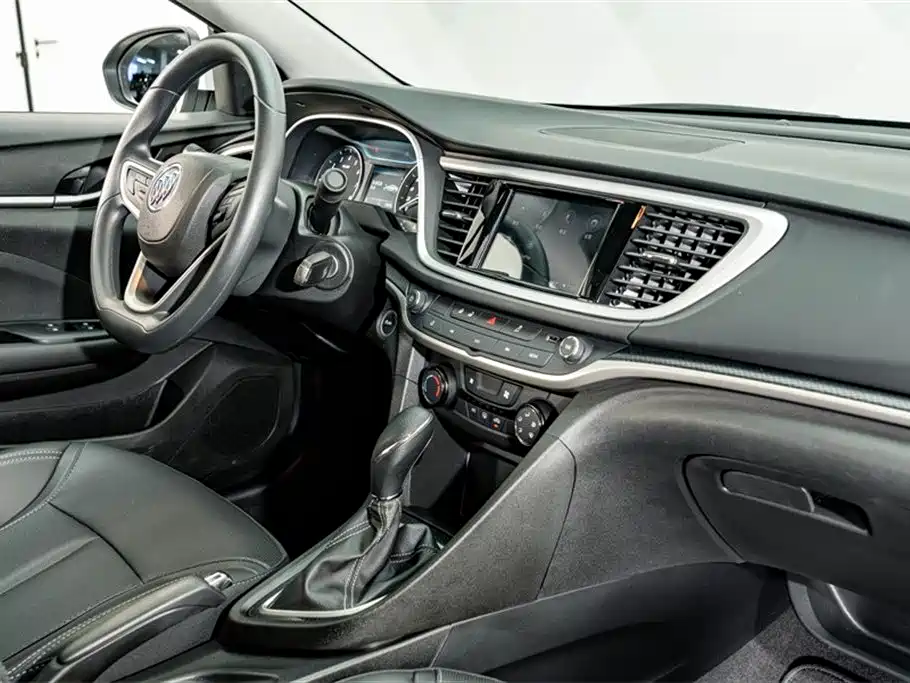 Buick Excelle 2023 — фото 17