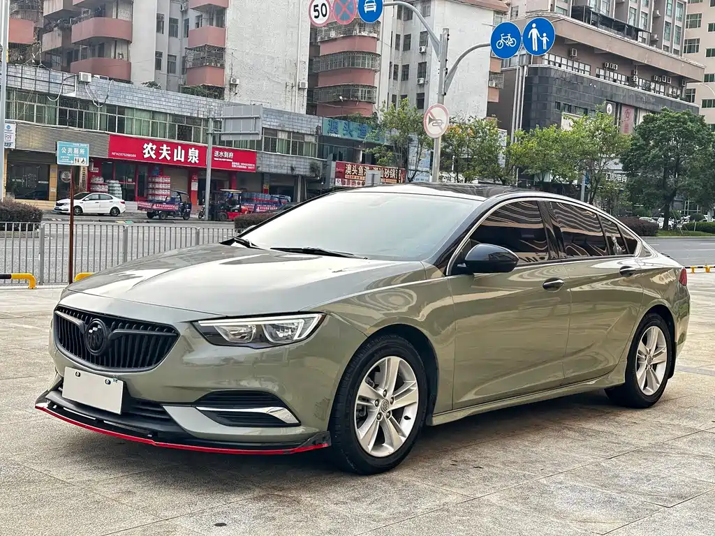 Buick Regal 2020 — фото 1