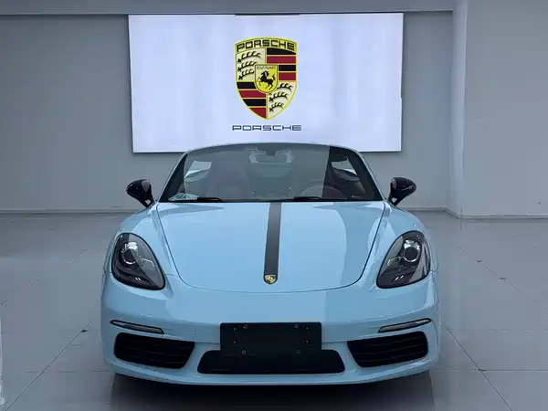 Porsche 718 2017