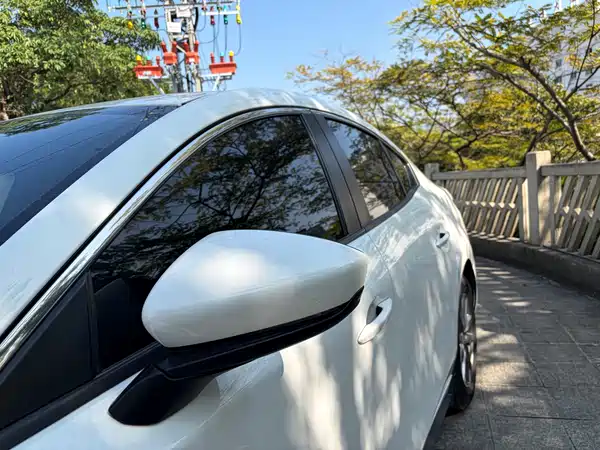 Mazda 3 Axela 2020