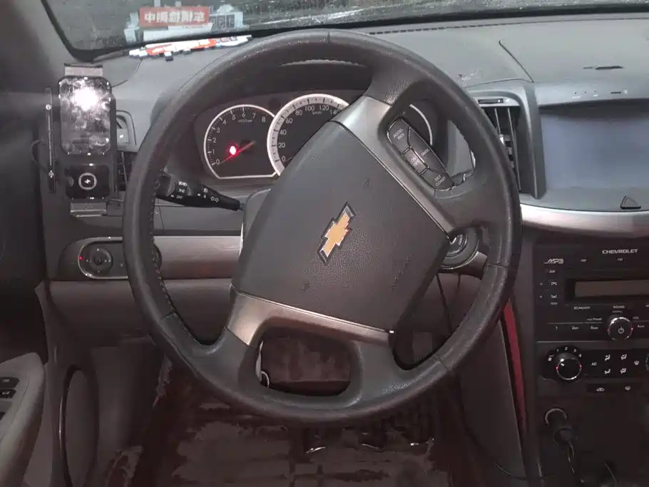 Chevrolet Epica 2015 — фото 15