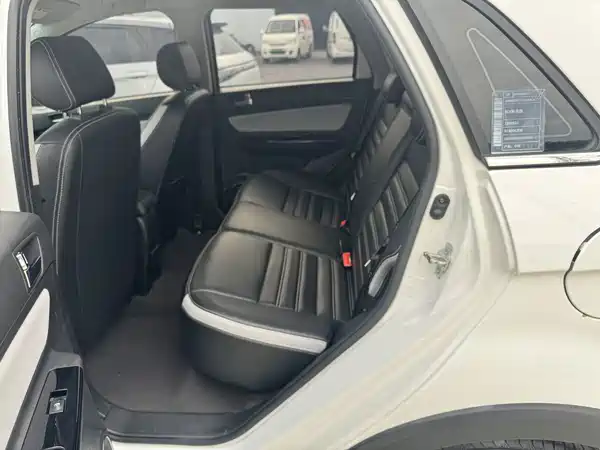 BAIC New Energy EC5 2021