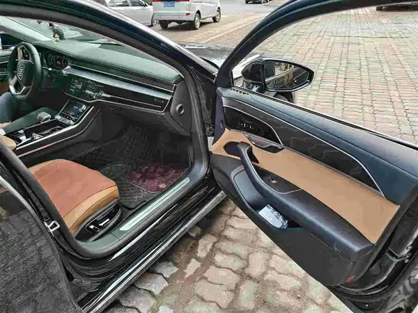 Audi A8 2025