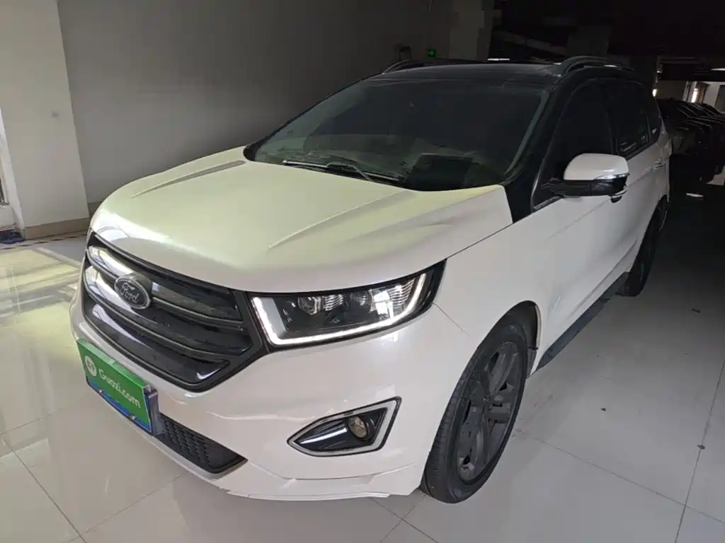 Ford Edge 2018 — фото 1