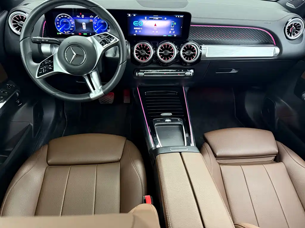 Mercedes-Benz EQB 2024 — фото 15