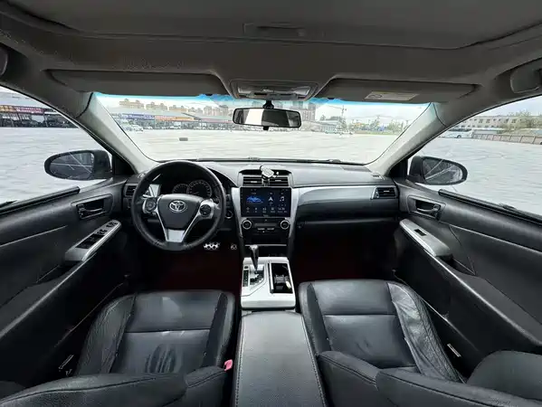 Toyota Camry 2012