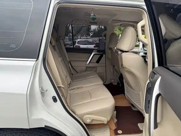 Toyota Prado 2020