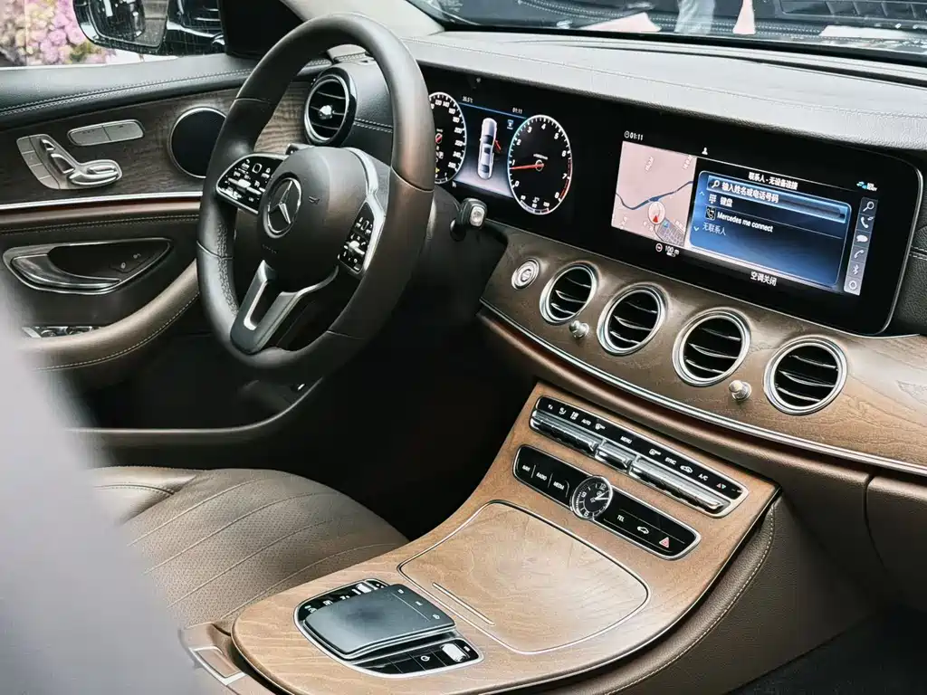 Mercedes-Benz E-Class 2020 — фото 4
