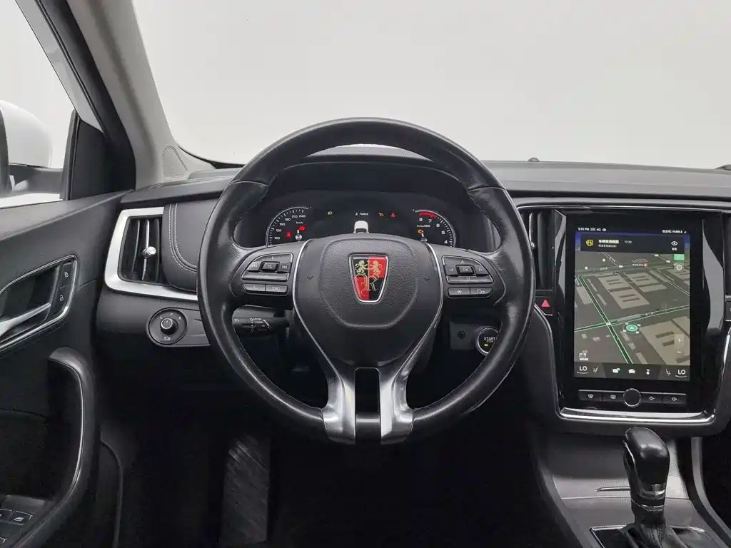 Roewe i6 Classic 2017 — фото 11
