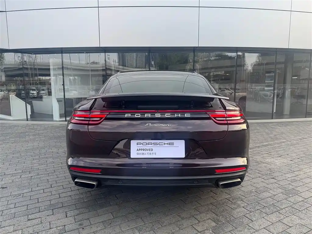 Porsche Panamera 2017 — фото 14