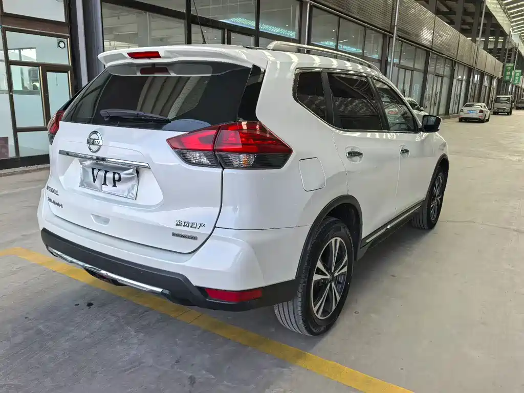Nissan X-Trail 2020 — фото 6