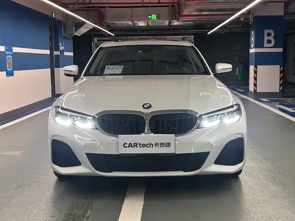 BMW 3 Series 2022