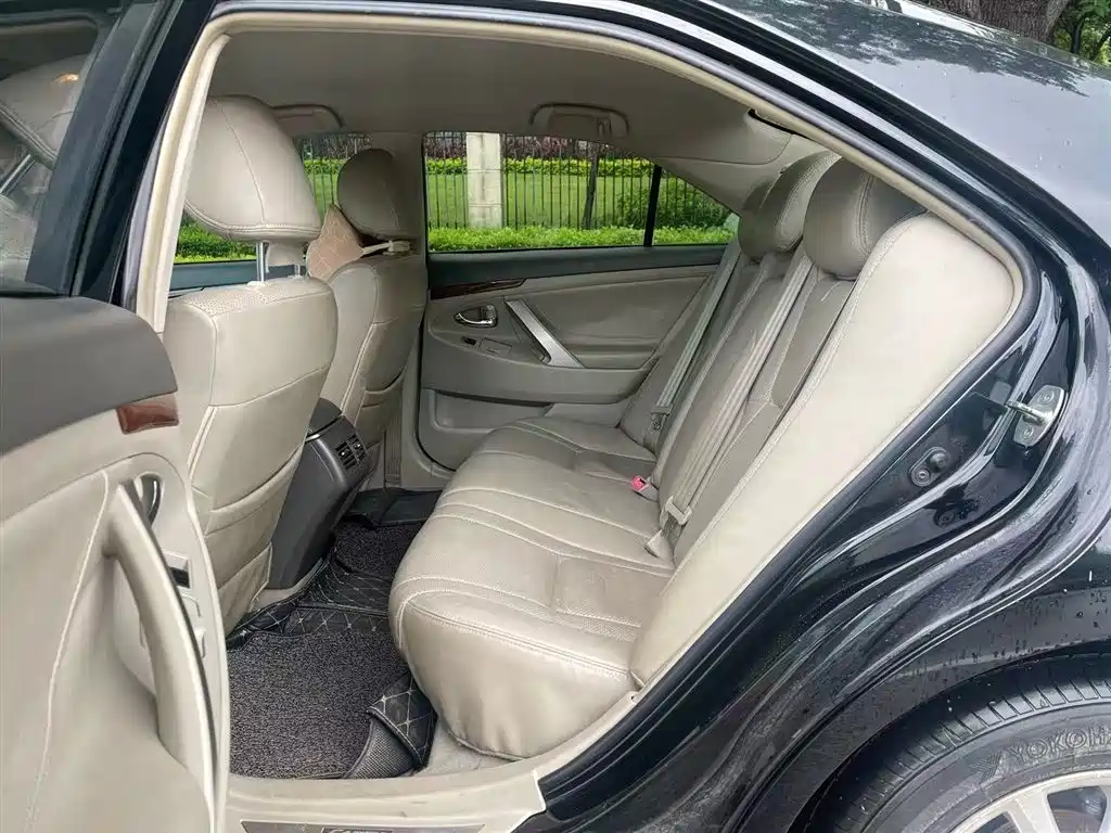 Toyota Camry 2014