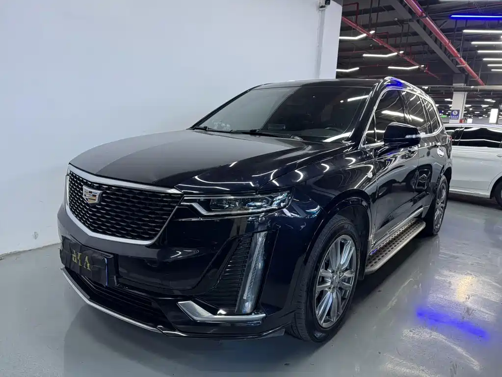 Cadillac XT6 2021 — фото 1