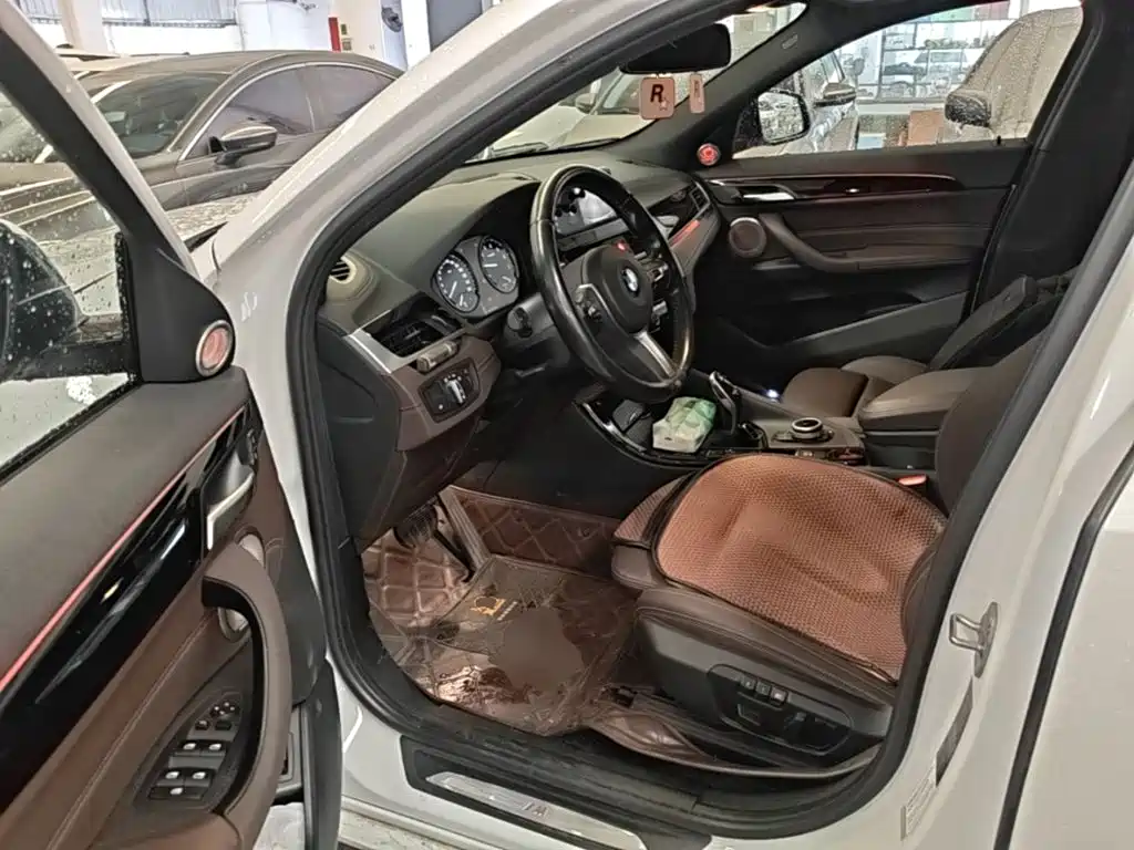BMW X2 2020 — фото 16