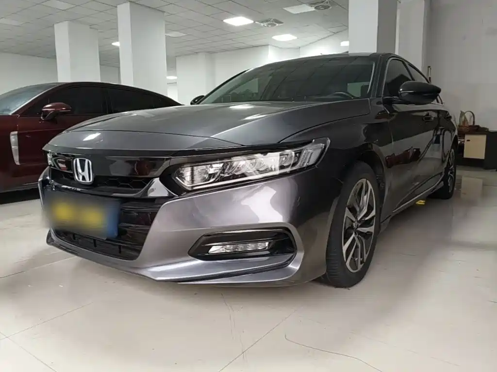 Honda Accord 2021 — фото 1