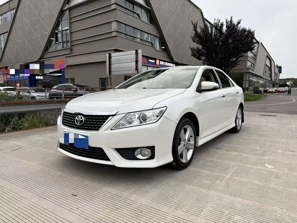 Toyota Camry 2013