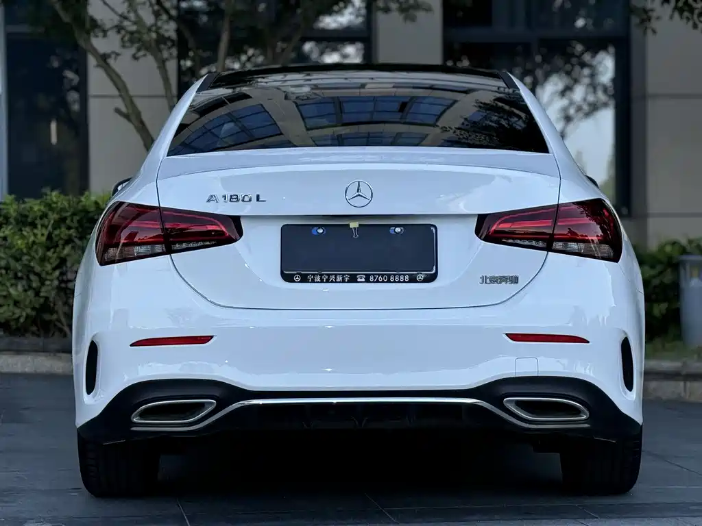 Mercedes-Benz A-Class 2021 — фото 10