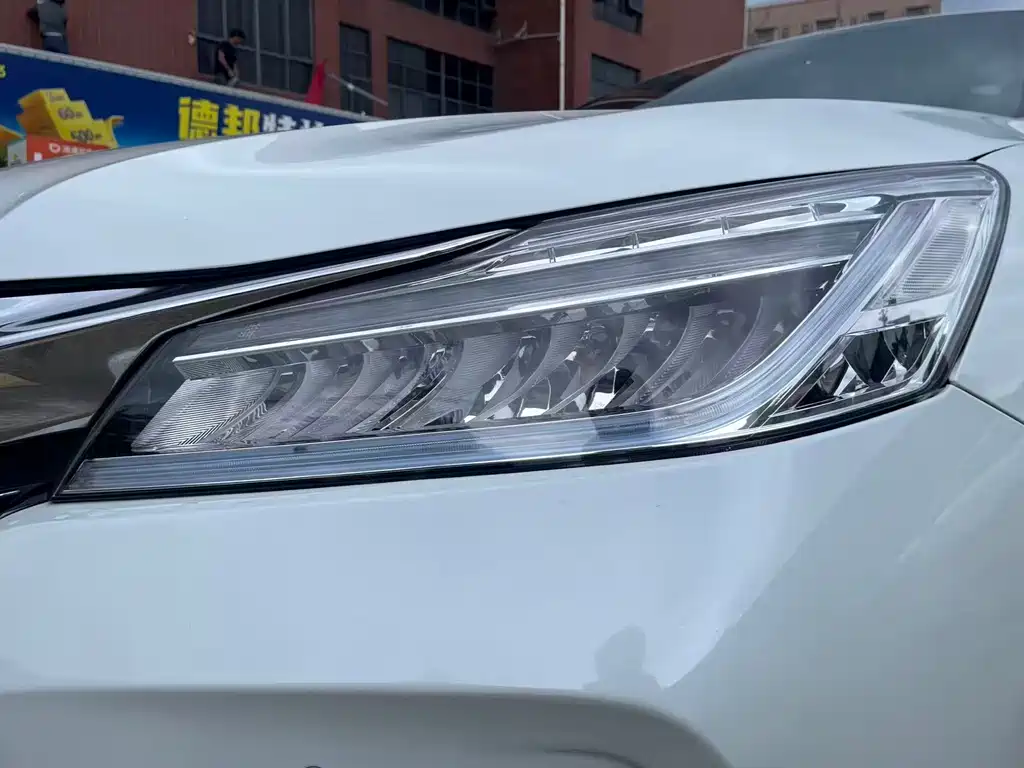 Honda Accord 2018 — фото 16