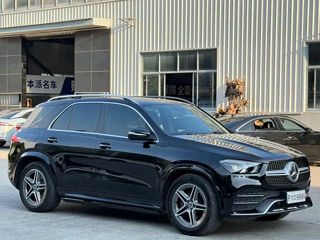 Mercedes-Benz GLE 2021 — фото 3