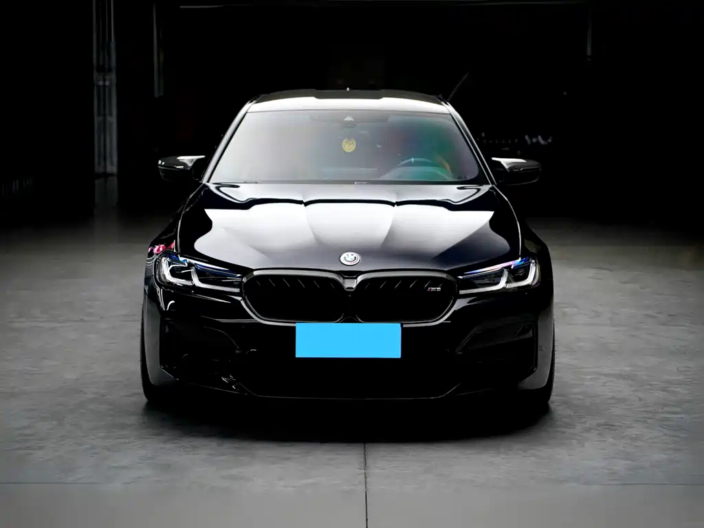 BMW M5 2021 — фото 2