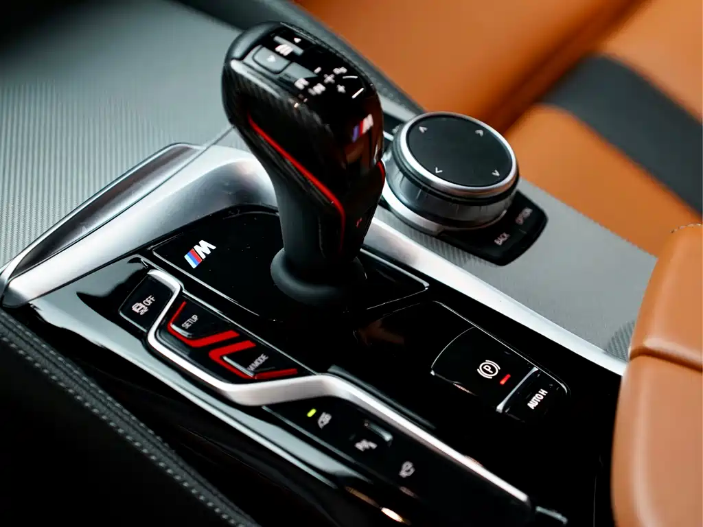 BMW M5 2021 — фото 8
