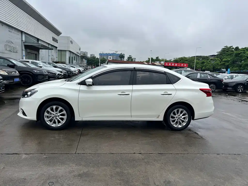 Nissan Sylphy 2018 — фото 17