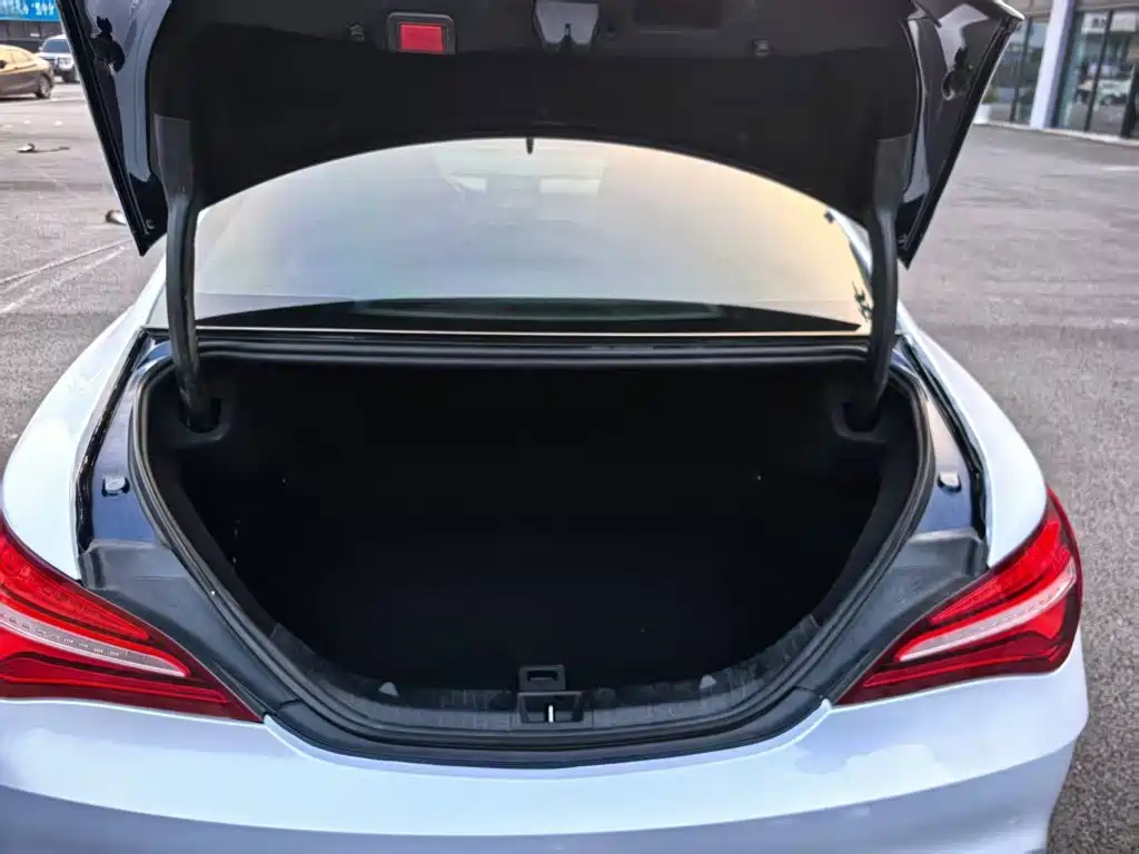 Mercedes-Benz CLA 2018 — фото 4