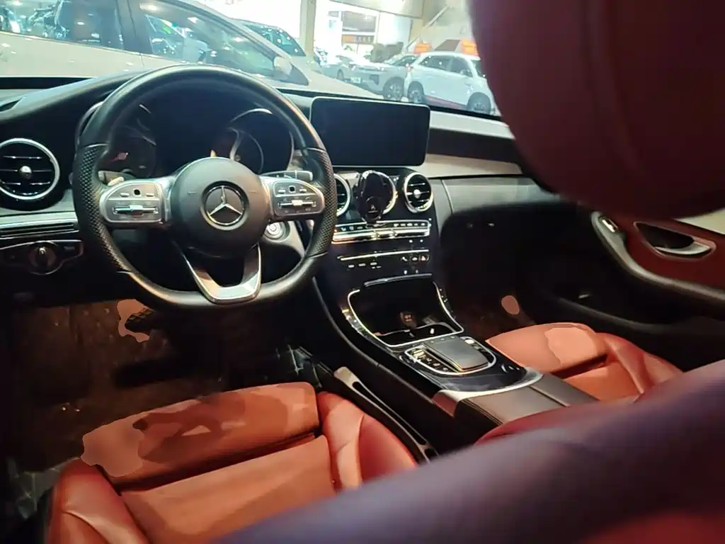 Mercedes-Benz C-Class 2019 — фото 10
