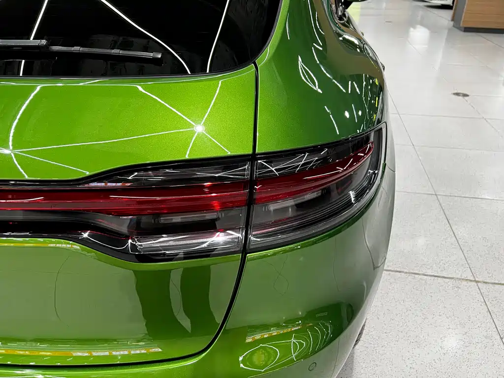 Porsche Macan 2019 — фото 14