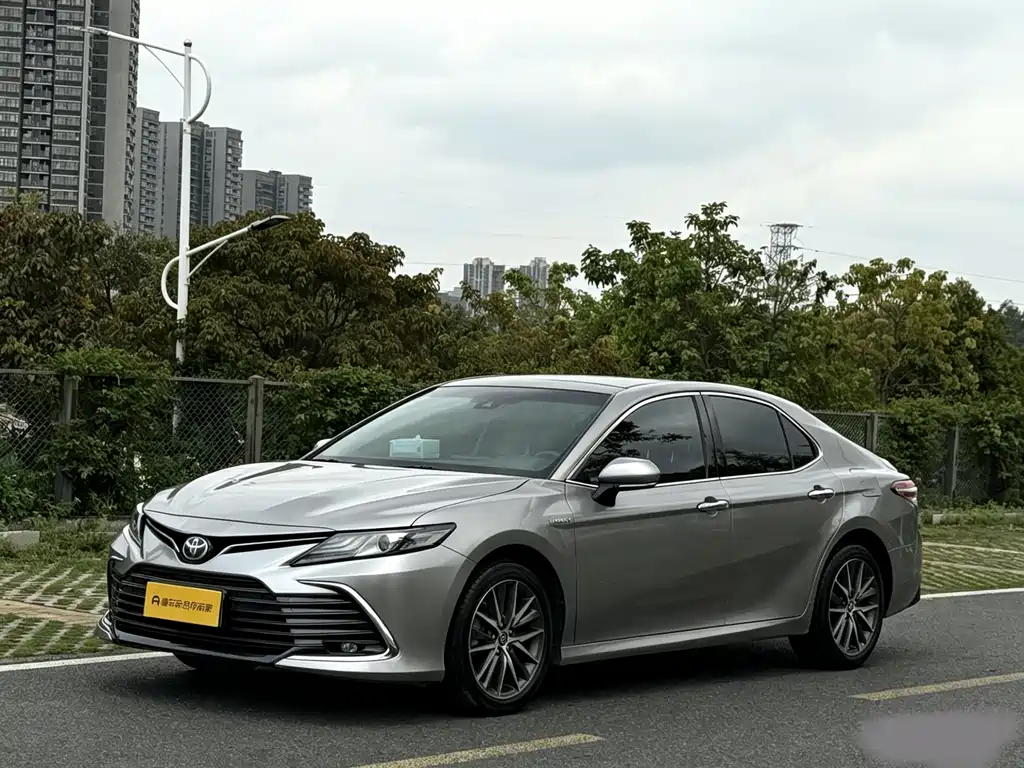 Toyota Camry 2022