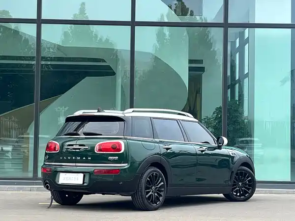 MINI Clubman 2016