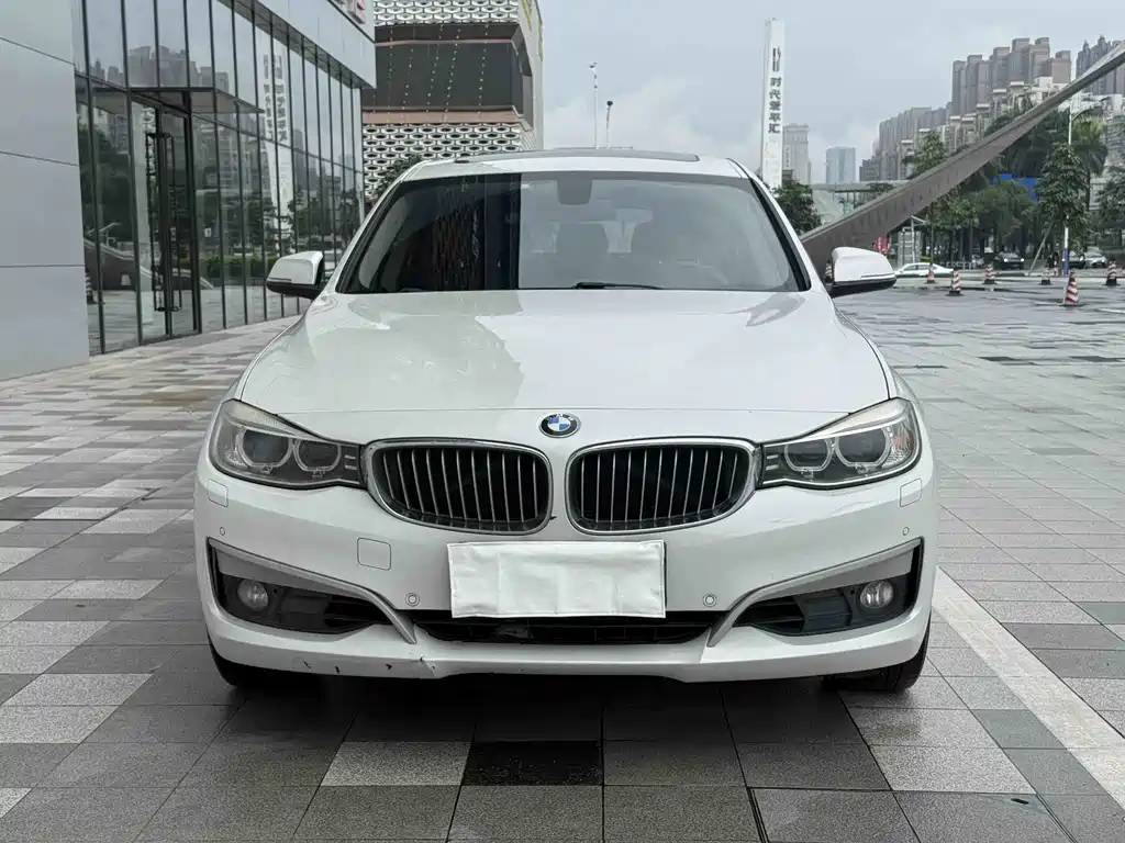 BMW 3 Series GT 2013 — фото 2