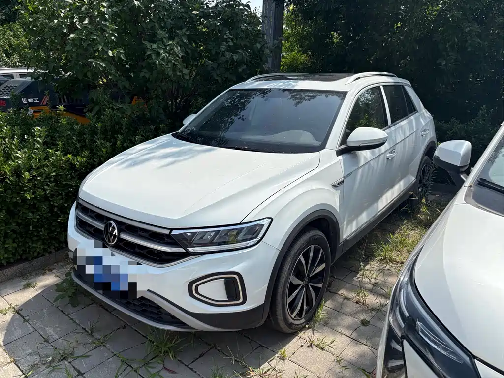 Volkswagen T-Roc 2023