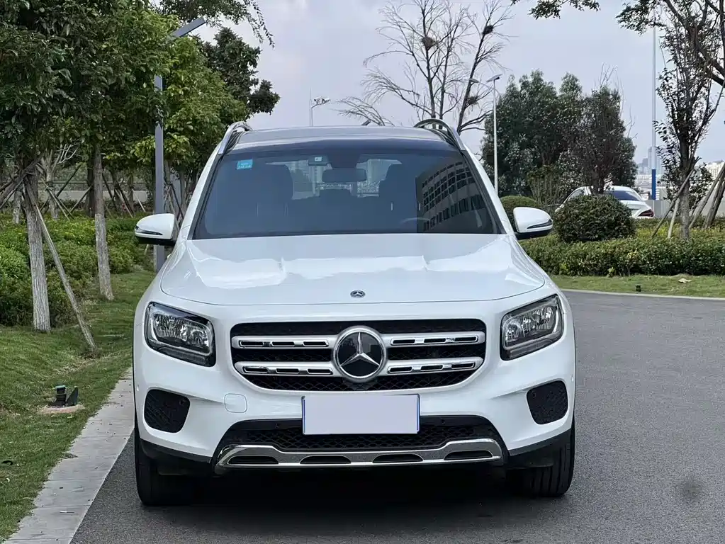 Mercedes-Benz GLB 2022 — фото 2