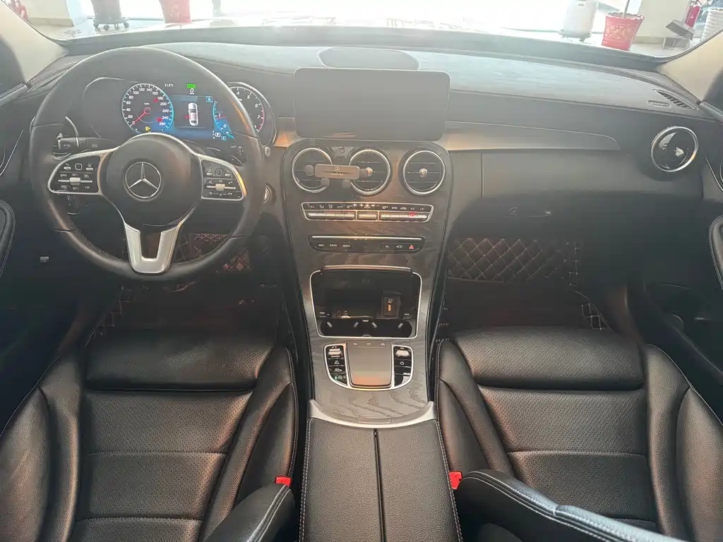 Mercedes-Benz C-Class 2019
