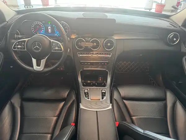 Mercedes-Benz C-Class 2019