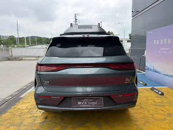 BYD Tang L 2025