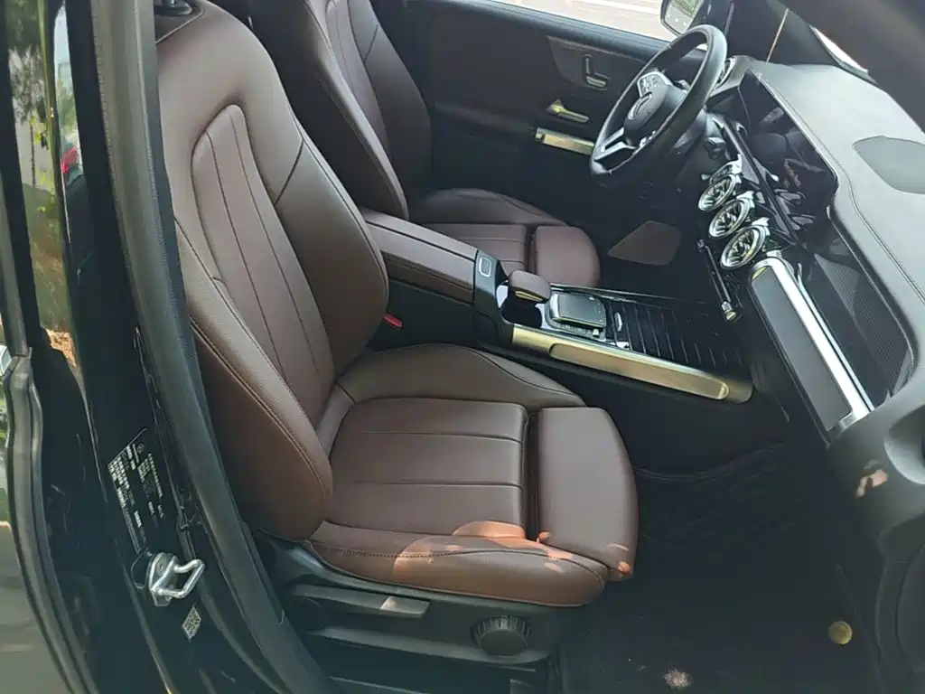 Mercedes-Benz GLB 2022 — фото 25