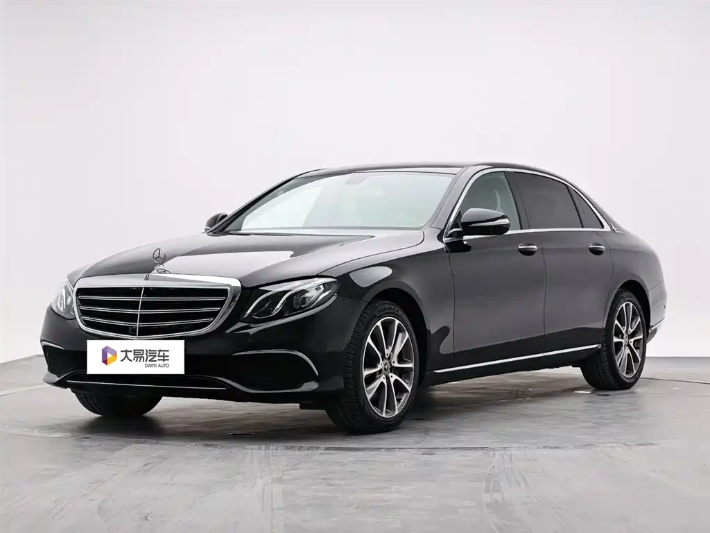 Mercedes-Benz E-Class 2019 — фото 1
