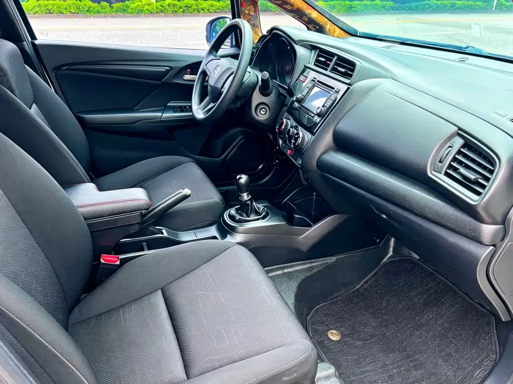 Honda Fit 2019 — фото 9