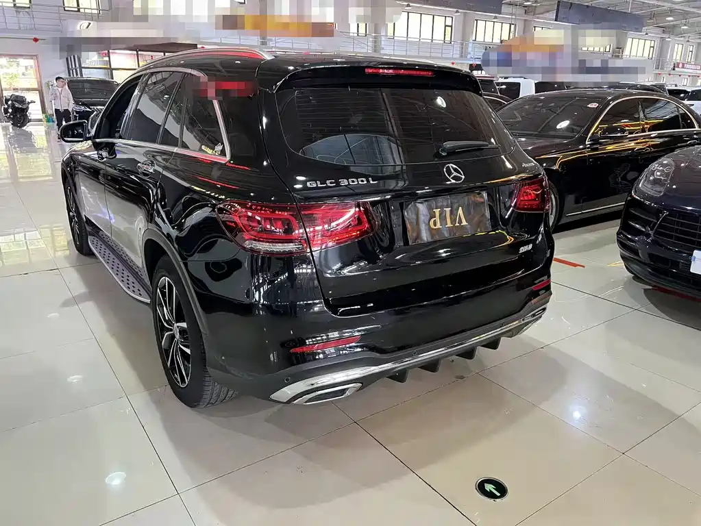 Mercedes-Benz GLC 2021 — фото 11